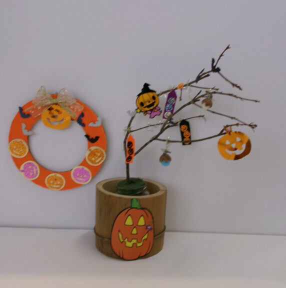 学習講座　ハロウィーンリースと竹花瓶をつくろう！